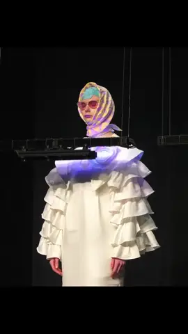 🔦 UV reflective yarn perfectly engineered into the fabric by anrealage_official 🤯 Genius!  #futurefashion #uv #aiinspiredfashion #fashion #fashiontrends #fashiondesign