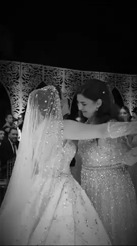 مامي الله يخليلي ياگي يا ست گل#امي_الحكي_بيطول_عن_قلبك_الدافي♥️♥️🥺👸 #ننسي_عجرم #العروس_وامها #تنرد_على_طريقتي #رايكم_يهمني #CapCut #تصميمي_رايكم #انا_العروس_المنتظره💕🥺 #انا_العروسه👰🏻‍♀️ #البنت_الوحيده🖇️🖤 