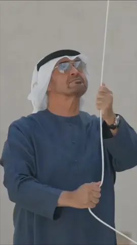 السلام الوطني لدولة الامارات العربية المتحدة ،  يدوم عزّج دام أنتِ في عيون بوخالد 🇦🇪 . #اكسبلوررررر #اكسبلور #explore #viral #v #foryou #fypシ #fyp #uaenationalday #uae52 #اليوم_الوطني_الاماراتي #52 