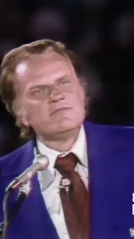 Psalms 34:17-19❤️.               #christiantiktok #christian #billygraham #foryou #foryoupage 