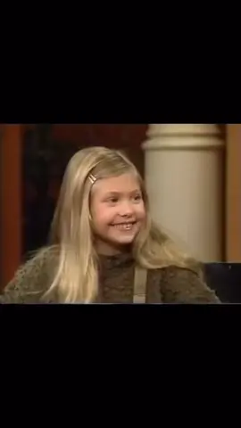 Tis the season… #fromgrinchtogrunge BIG things coming next year!! ✌️🎄❤️ #thenandnow #fbf #december #christmas 