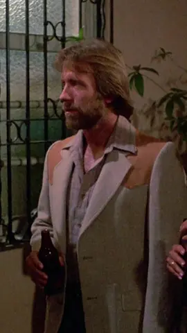 Quando você acha que sabe tudo sobre Chuck Norris, você não sabe nada sobre Chuck Norris… #chucknorris #humor #cortes #nostalgia #braddock #tiktokmefezassistir #filmedeação #filmesparaassistir