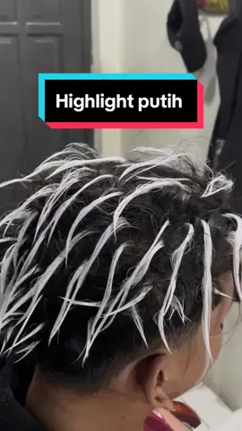 Semir rambut highlight warna putih 💈 #barberindonesia#barber#barbersemarang#awkbarbershop