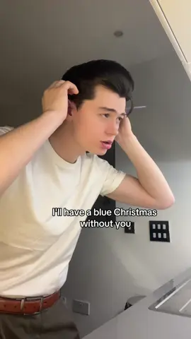 I’ll have a Blue Christmas…💔 Instagram - @elliotjamesreay #fyp #singing #bluechristmas #elvis #singingchallenge #tiktokmalaysia #tiktokaustralia #cover 