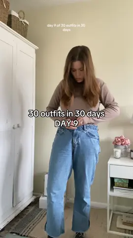 9/30 outfits in 30 days. Dressing to stay warm when it is freezing outside 🥶 #30in30 #30outfitsin30days #30outfitschallenge #30outfitsin30dayschallenge #fashioninspo #dressforthecold #whattowearoutside #whattowearthiswinter #winterfashion #OOTD 