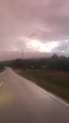 pontianak-tayan di pagi hari+hujan #kalbarborneo #pergipagipulangpagi #lintaskalimantanborneo #fyp 