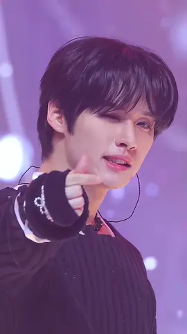 ˏˋ°•*⁀➷ Lee Know Fancam! ˊ.                               「 t a g s ; #leeknow #straykids #fyp #lvrhyunjins  #highquality #fancam #highqualityfancam #LALALALA 」