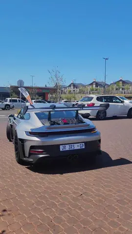 For Christmas,I wear a size GT3RS🥺#supercarz_of_za #fyp #blowup #tiktok #tiktoksouthafrica #porcshe #992gt3rs #gt3rs 