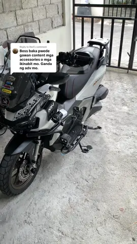 Replying to @Red accesories for adv160 touring concept. May side panier pa yan diko pa nakakabit.sana nakatulong boss #adv #adv160 #honda #biketok #fypシ #fyp 