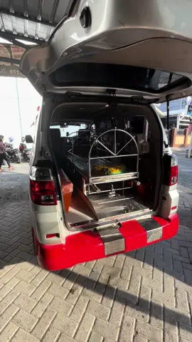 Bismilah pengantaran jenazah dari Rs ansal banjarmasin- kandangan #kerandabalapkalimantan #ambulancedriver #driverlintaskalimantan #fypシ 