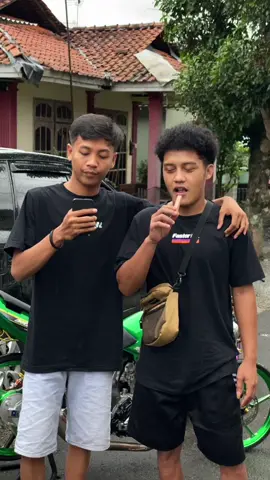 Tarian penambah saldo 🤣🤣 #fyp #tigernekad #mpdrajatashor #fasterinvader 