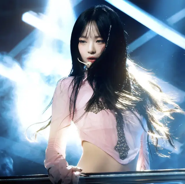 다 너무 예뻤지만 하니가 유독 제 눈에 띄었던.. #hanni #하니 #fyp