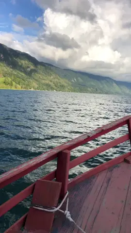 🏞️✨🍃 #fypシ #healingtiktok #wisatagayotakengon #wisataaceh #wisatagayotakengon #wisataviral #danaulauttawar_takengon #danautakengon #takengonacehindonesia #kotatakengonatasawan 