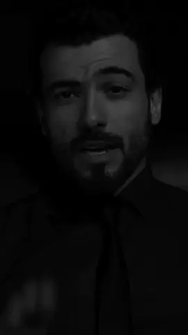 اوعي تثق في حد غير نفسك وبس  😟😟