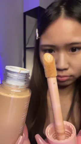 Trying the Elf Halo Glow Liquid Filter 😇 This is my first time trying the halo glow and I love how it makes your skin look so natural. It’s definitely a your skin but better type of product. The coverage is buildable but it is very light so I would recommend with a concealor 😁😁 If you are looking for a natural and affordable product, I definitely recommend. It made my skin looks so glowy 🌷 #elfcosmetics #drugstoremakeup #drugstoremakeupmusthaves #drugstoremakeupfavorites #drugstoremakeupicks #elfhaloglowliquidfilter #charlottetillburyflawlessfilter #charlottetilburydoops #makeupdupes #affordablefoundation #glassskin #glowyskin 