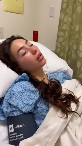 my egg retrieval was a success lol… but this is why i dont do druhgs lol…. i was having way to much fun lol! Also, skin is glowing from the saline and oxygen lol #eggfreezingjourney 