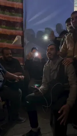 سوف نبقى هنا .. كي يزول الألم .. سوف نحيا هنا .. سوف يحلو النغم .. موطني موطني .. موطني ذا الإباء .. موطني موطني .. موطني يا أنا .. رغم كيد العدا .. رغم كل النقم .. سوف نسعى إلى .. أن تعم النعم .. سوف نرنو إلى .. رفع كل الهمم .. بالمسير للعلا .. ومناجاة القمم 🇵🇸🇵🇸🇵🇸