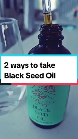 Black Seed Oil is loaded with antioxidants. It's great for your skin and hair and helps reduce inflammation . . #blackseedoil #holisticwellness #agelessbeauty #antiaging #naturalremedies #naturalmedicine 