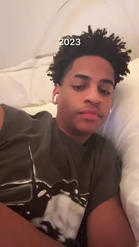 @K I Y🥱 looking older than me! 😂