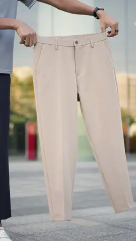 New men's casual trousers, fashionable and versatile♥️Order yellow bag #tiktok #wildlife #trendyclothing #OOTD #bussiness #pants #fyp #comfortable #coupleclothes #foryou 