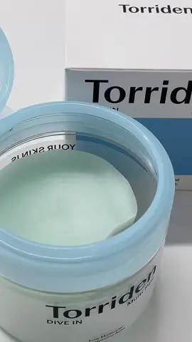 This is a game changer! You can use our Multi Pad as your daily toner pads and also your hydrating mask! Filled with 5D Low Molecular Hyaluronic Acids which is great for instant hydration!  #TORRIDEN #multipad 