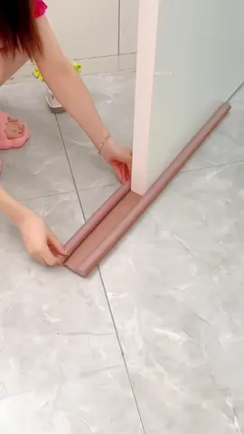 Door bottom sealing strip, windproof, insectproof and soundproof#householditems #goodthing #doorbottomsealingstrip #homelife #goodshare #fyp 