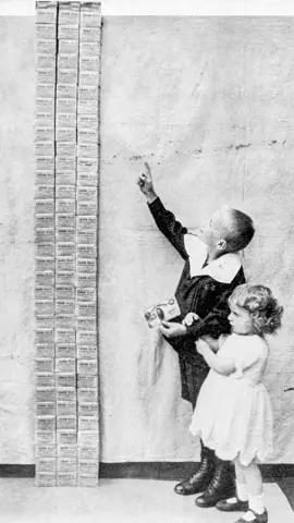 When Piles of Money Became a Toy for Children 📈💰 Imagine living in 1920s Germany, where money was so devalued that kids used banknotes as toys! Our latest video takes you to the Weimar Republic, an era of mind-boggling hyperinflation. Prices doubled in just hours, and people needed carts full of cash for simple shopping. Witness the extreme of 3,250,000% monthly inflation and discover how this economic whirlwind unfolded. #Hyperinflation #WeimarRepublic #1920sGermany #EconomicHistory #GermanHistory #InflationNightmare #MoneyMadness #HistoryTikTok #FinancialCrisis #WorldHistory #EconomicCollapse #PriceSurge #HistoricalInsights #CurrencyChaos #EconomicExplained