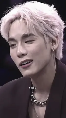 🤍 #รู้ไหมใครโสด #ความรักดีๆ🖤🖤 #เธรดความรัก ##สตอรี่ความรัก #ขึ้นฟีดดด #foryoupage #fypシ 