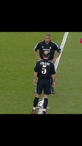 Real Madrid dos Galácticos #fy #viral #realmadrid #galacticos #futebol 