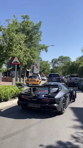 A MCLAREN SENNA ON SA ROADS!
