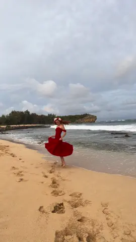 Enjoying the moment before the security gaurds yell at me #fyp #hawaii #redhair #redhead #beach #ginger 