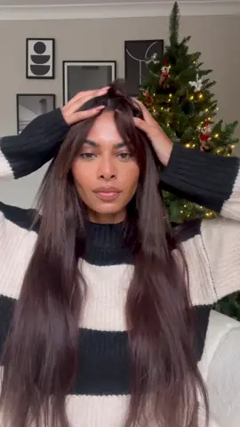 Christmas hair glam with @Batiste_hair instantly refreshing your hair within seconds ready for a crazy festive period with the limited edition festive dry shampoo ❤️ available at Boots  #ad #batistewithme 