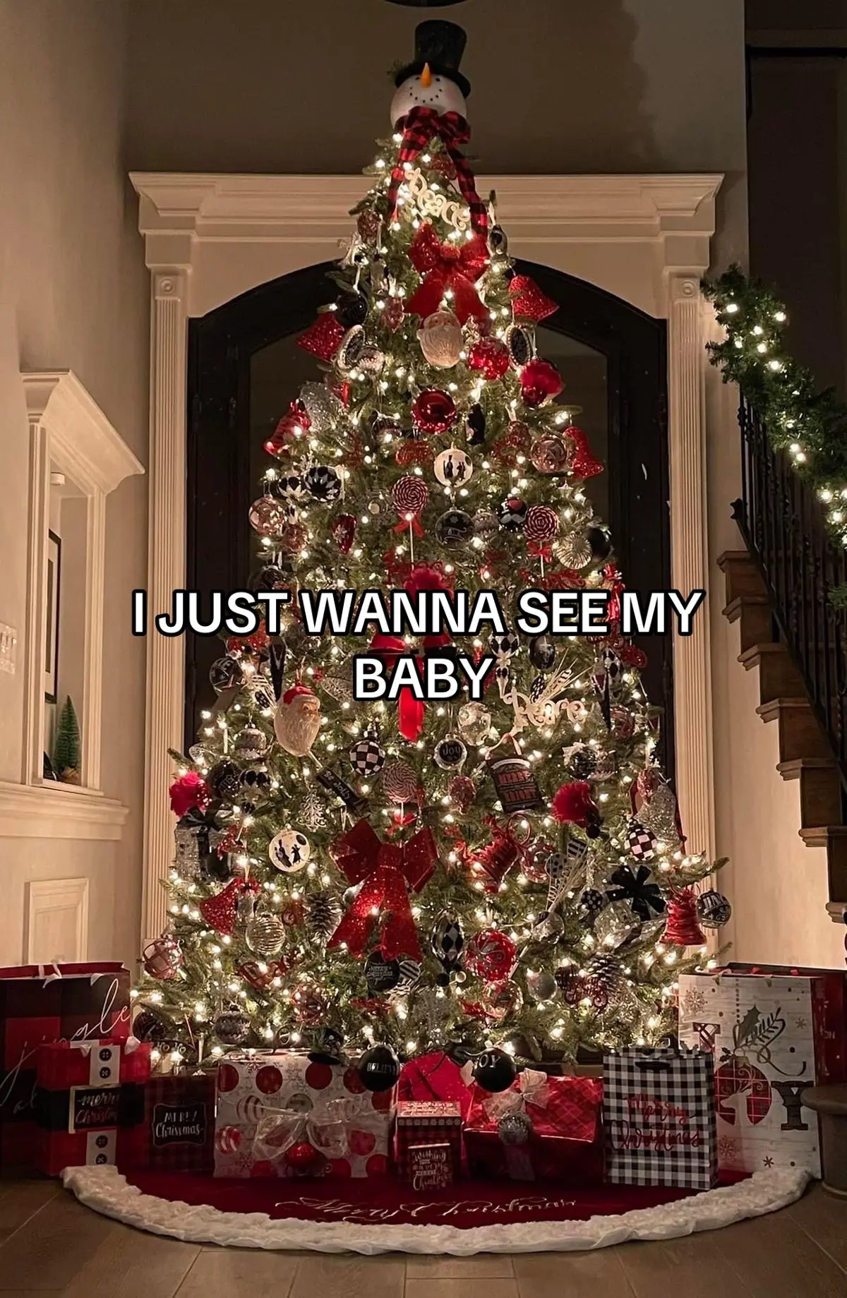 #skincare #trend #viral #koreanskincare #alliwangforchristmasisyou #christmas #viral #skincarewishlist #itstime #fyp #fypシ #trending #naua #goodal #abib #imfrom #ricetoner 