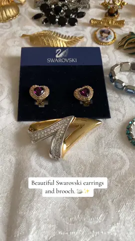 You know I love my vintage jewelry. 🥰 #fyp #vintagejewelry #jewelryhaul #christmassale #swarovski #14kgold #sterlingsilver #antique #millefiori #brooches #jewelry #shopwithme #haul 