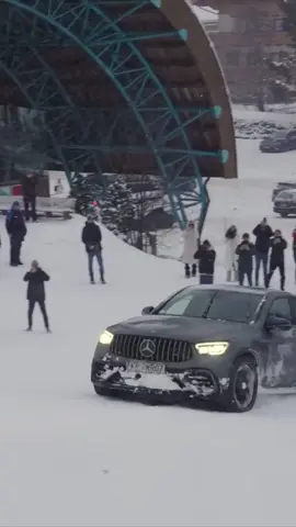 Budda - Wjazd mercedesem na stok narciarski. #buddatv #illegalnight #budda777 #lamborghinisto
