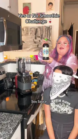Her Reaction😭🤣 I’m so sorry @Dayna marie 🤢 #smoothie #challenge 