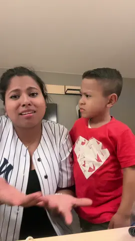 No las tenía 😮‍💨😂 #chucho #viral #fyp #feliz #tiktok #cariño #famoso #meme #niño #fypシ #hermanos #risa #marian #recuerdos #juego 