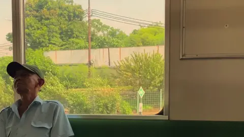 Kita semua lelah Nanami san:,) #nanaminkento #jujutsukaisenedit #CapCut #comuterlinejabodetabek 