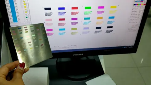 MOPA Fiber Laser Color Engraver Machine for Different Colors Test  #fiberlaser  #laserengravermachine  #lasermarkingmachine  #lasermachine  #mopalaser  #colormarking #mopalaserengraving #stylecnc #stylecncmachines