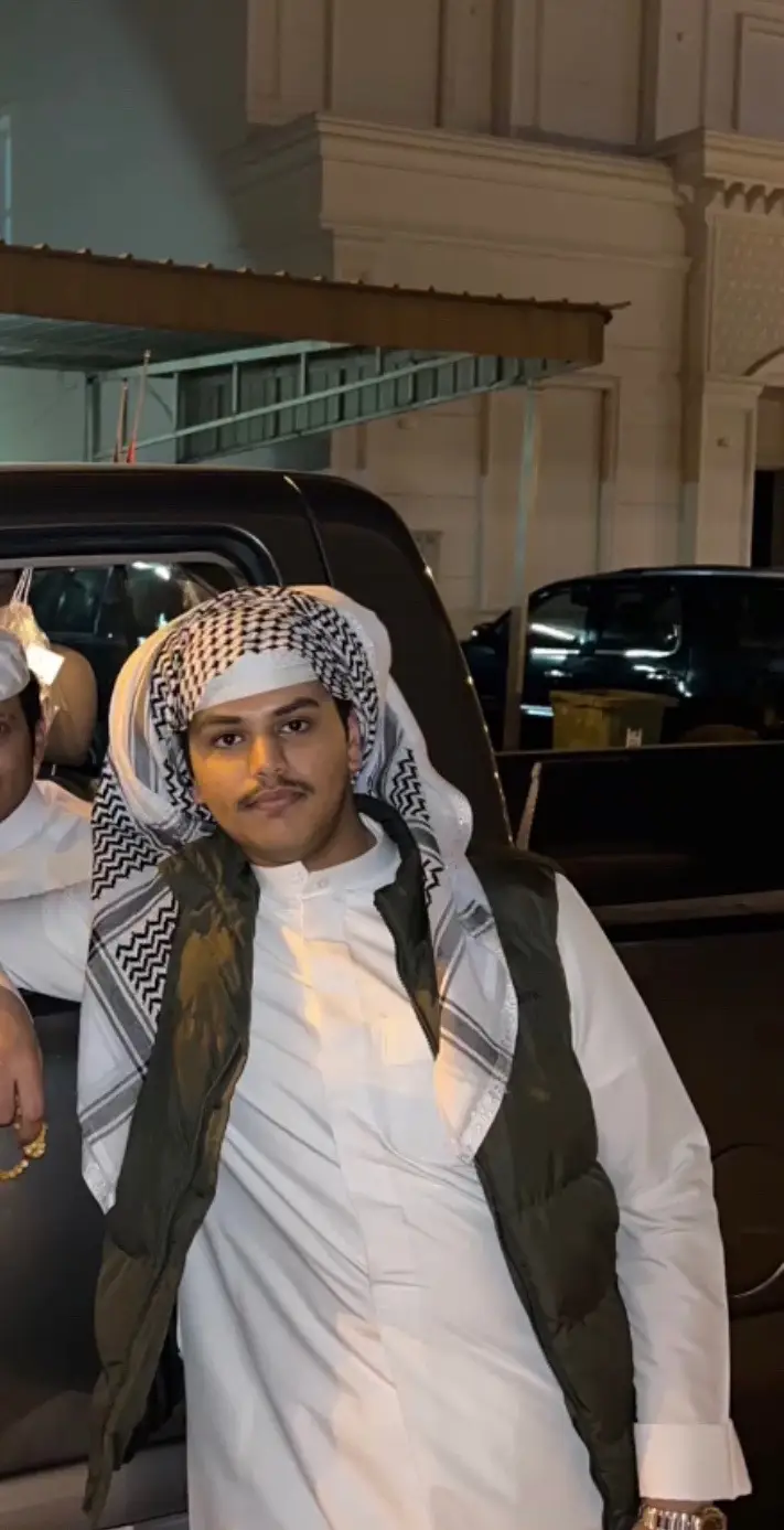 #اكسبلووووورررر #اكسبلور_تيك_توك #اغوى_كويتيين🇰🇼 #هاشتاك #عشوائيات #اكسلبورررررر #الكويت🇰🇼 #ترند #اكسبلور #مالي_خلق_احط_هاشتاقات #تصميم 