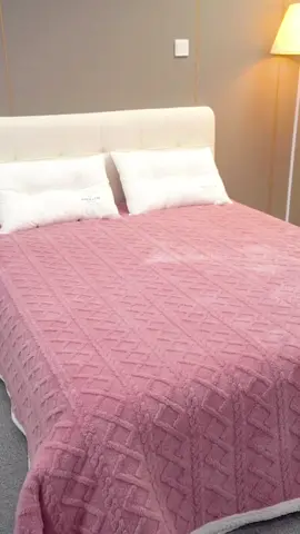 cool#fourpieceset #quilt #goodthingstoshare #fashion #goodthings 