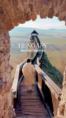 Your next European city trip for this winter ❄️ From Christmas markets to thermal baths and countless indoor and outdoor visits and activities, you will love this destination trip just as much as I do 🤍 @Visit Hungary #visithungary #hungary