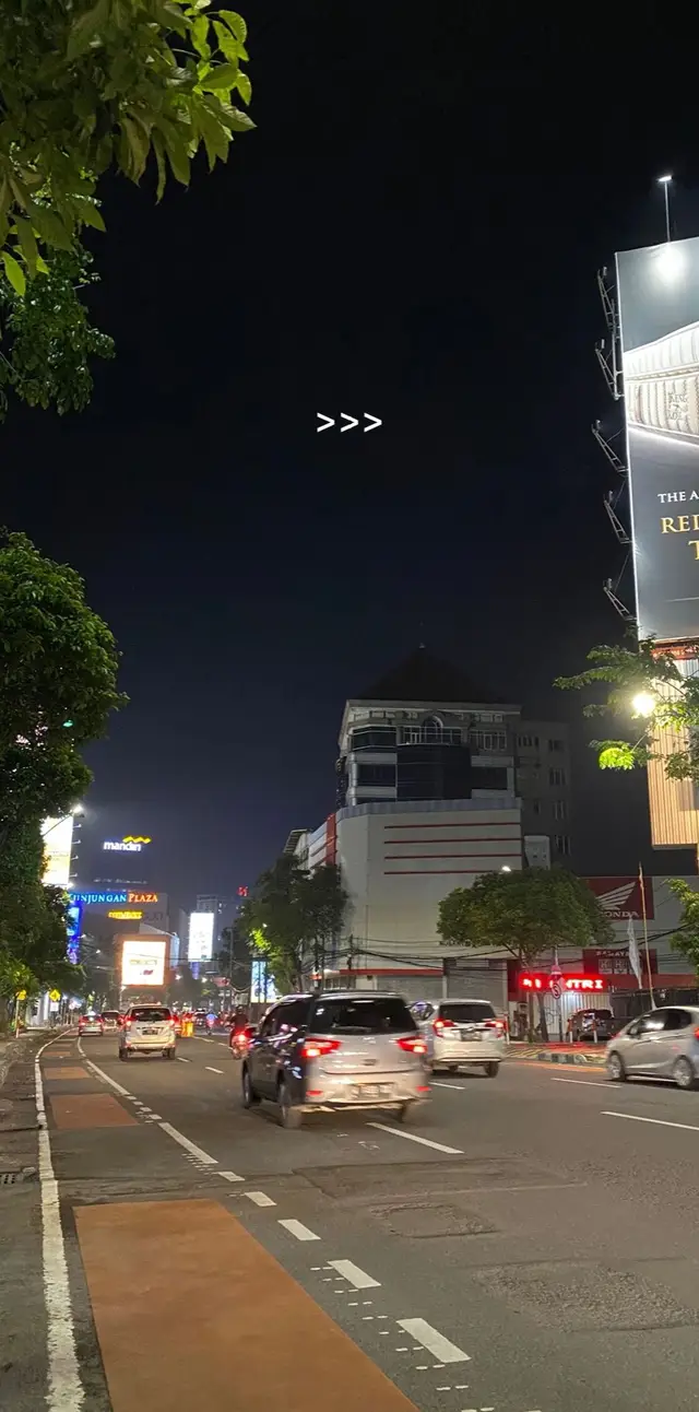 Secuil tentang surabaya #fyp #masukberandafyp #trip #surabayatiktok #surabayabarat #tunjungan #eksploresurabaya #surabaya24jam #surabayahitz #surabaya 