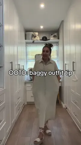 Style tip Tuesday - your hair style affects your outfit. When your outfit is very loose tie your hair up. It balances everything out  #tiktoksouthafrica #fyp #OOTD #fitcheck #styletips #fashiontiktok 