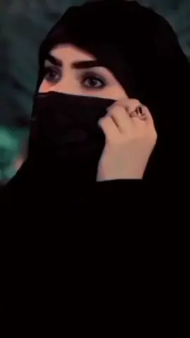 والله احبـــك مثل حبي لـذاتـي
 وشوقي على يدك يتلملم و ينثر 
 
 شكراً  على جلب الحياة لحياتي 
 وعفواً على حبي و تستاهل أكثر #انا مشتاق لك يعمري انتي😊😘بعد عمري انتي😌😊انتي حياتي وتظلين حياتي😘😘😘😘يبعد قلبي قلبك💔بعد عمري♥♥♥انا الاشوق يحبيبي انتي😘بعد الحب والقلب😘😘يبعد عمري انتي😌احبوه♥♥احبنك يبعد عمريالغاليه بعد روحي😌😌فديتك