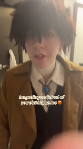 —#CHUUYA #DAZAI || are you threatening me in SKETCHERS!?! || #chuuyanakahara #chuuyanakaharacosplay #osamudazai #osamudazaicosplay #soukoku #soukokucosplay #bsd #bsdcosplay #bungostraydogs 
