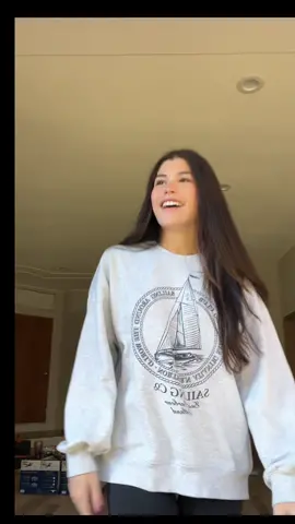 can y’all tell i dont really listen to christmas music hahah 