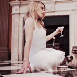 ohhh she knows !!! #katemckinnon #katemckinnonedit #fyp #edit 