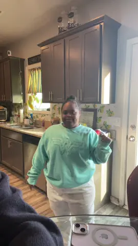 Telling all of the tea 😏 #ninasimoneray #upsyndrome #t21 💙💛 #fyp #explorepage 