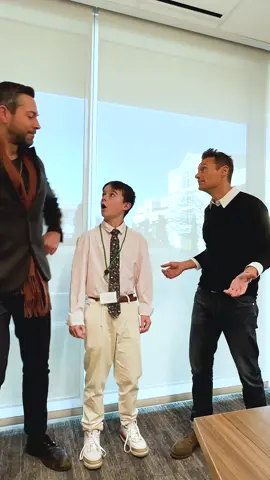 Introducing one superhero to another at Primary Children’s Hospital ⚡️ Payson doesn’t only dream of being an actor, he dreams of being a superhero actor; so safe to say he was excited to meet #ZacharyLevi 